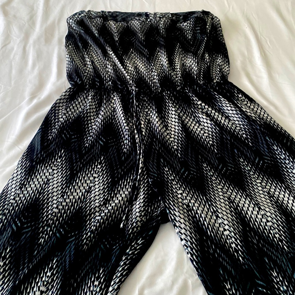 NY Invasion One Piece Polyester Pants Set size L $15